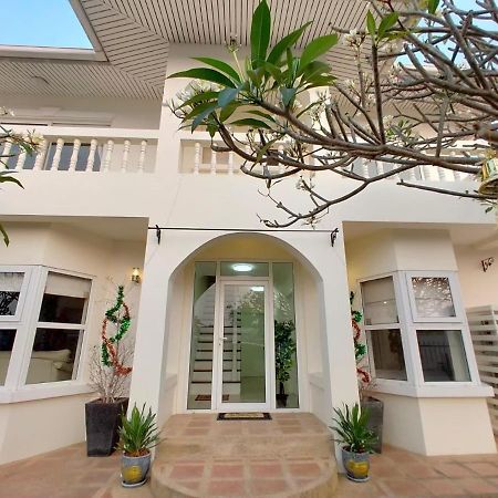 Ban Huai Yai R-Jay Villa L Pattaya L Private Pool L Bbq מראה חיצוני תמונה