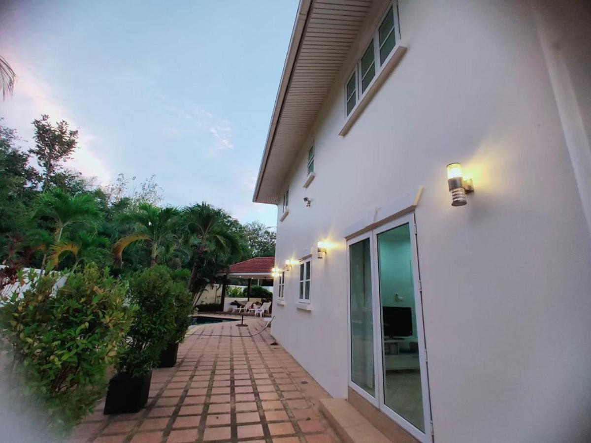 Ban Huai Yai R-Jay Villa L Pattaya L Private Pool L Bbq מראה חיצוני תמונה