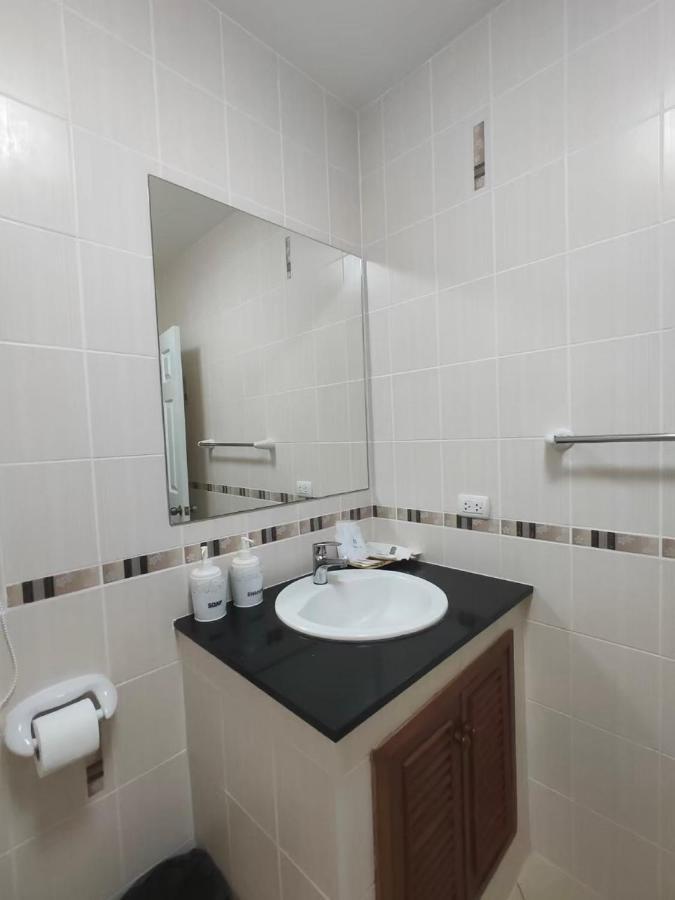 Ban Huai Yai R-Jay Villa L Pattaya L Private Pool L Bbq מראה חיצוני תמונה
